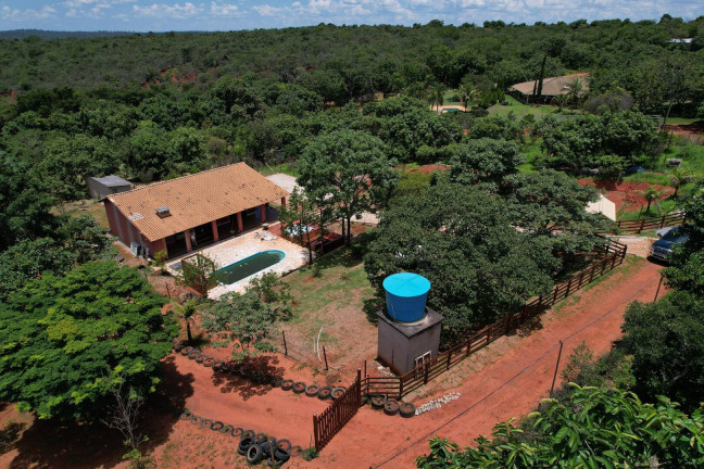Chácara com 3 Quartos à Venda, 1 m² em Serra Azul - Mateus Leme