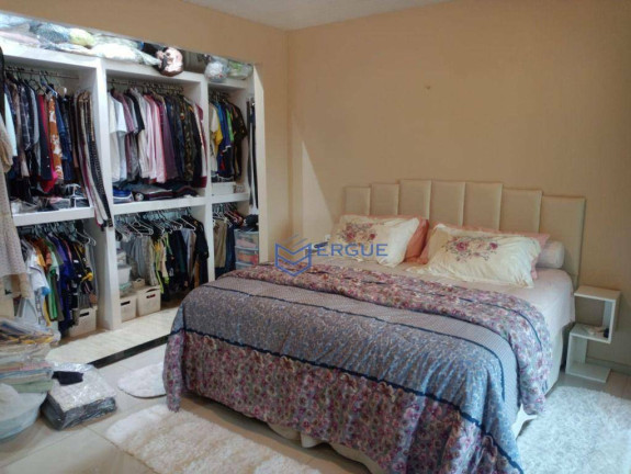 Imagem Casa com 3 Quartos à Venda, 180 m² em Siqueira - Fortaleza Imagem Casa com 3 Quartos à Venda, 180 m² em Siqueira - Fortaleza