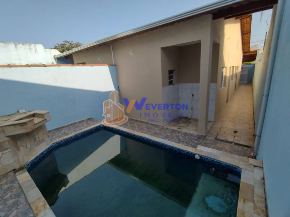 Casa com 2 Quartos à Venda,  em Itaoca - Mongaguá