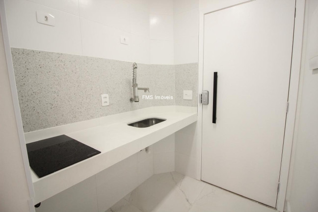 Imagem Kitnet com 1 Quarto à Venda, 30 m² em Jardim Paulista - São Paulo Imagem Kitnet com 1 Quarto à Venda, 30 m² em Jardim Paulista - São Paulo
