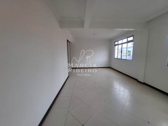 Imagem Apartamento com 2 Quartos à Venda, 77 m² em Trindade - Florianópolis