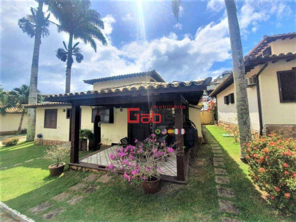 Casa com 4 Quartos à Venda, 292 m² em João Fernandes - Armação Dos Búzios