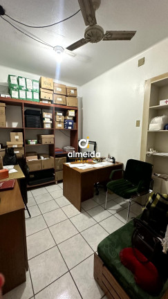 Sala Comercial à Venda, 175 m² em Centro - Santa Maria