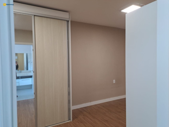 Imagem Casa com 5 Quartos à Venda, 512 m² em Agronômica - Florianópolis