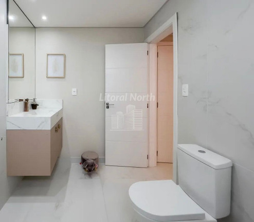 Imagem Casa com 3 Quartos à Venda, 270 m² em São João - Itajaí Imagem Casa com 3 Quartos à Venda, 270 m² em São João - Itajaí