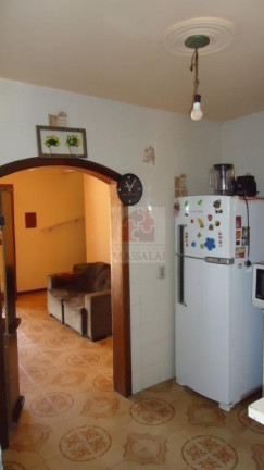 Imagem Casa com 3 Quartos à Venda, 190 m² em Medianeira - Porto Alegre