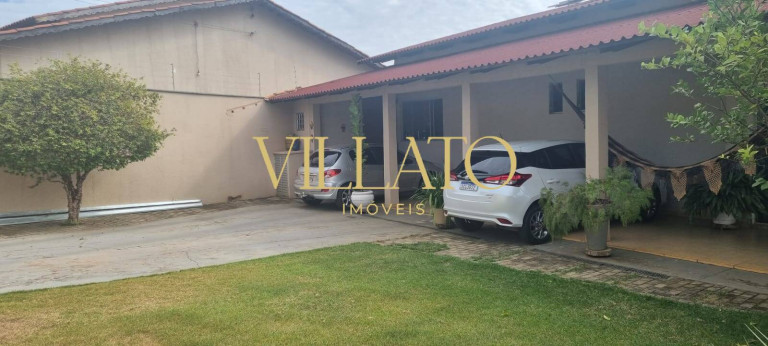Casa com 3 Quartos à Venda, 282 m² em Jardim Presidente - Goiânia