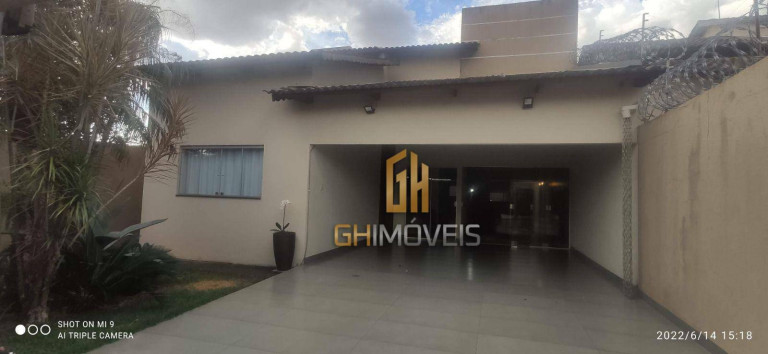 Imagem Casa com 3 Quartos à Venda, 141 m² em Residencial Barravento - Goiânia