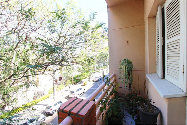Imagem Imóvel com 2 Quartos à Venda,  em Petrópolis - Porto Alegre