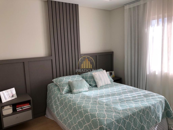 Imagem Apartamento com 2 Quartos à Venda, 100 m² em Centro - Camboriú