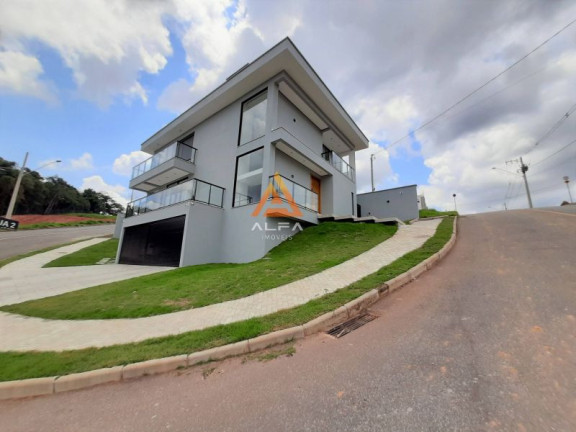 Imagem Casa de Condomínio com 3 Quartos à Venda, 300 m²