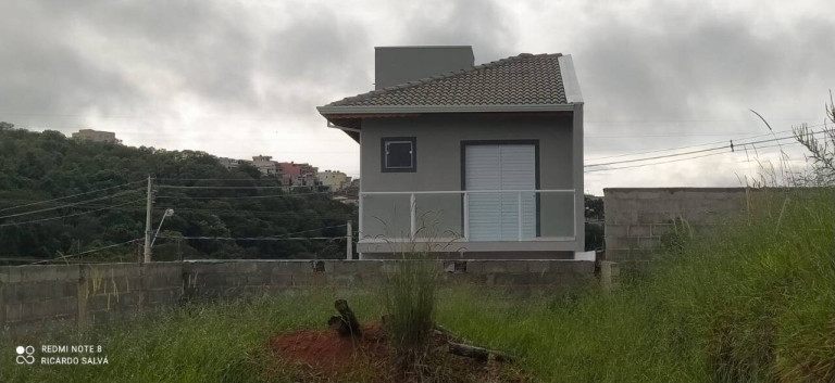 Imagem Casa com 2 Quartos à Venda, 140 m² em Terra Preta - Mairiporã