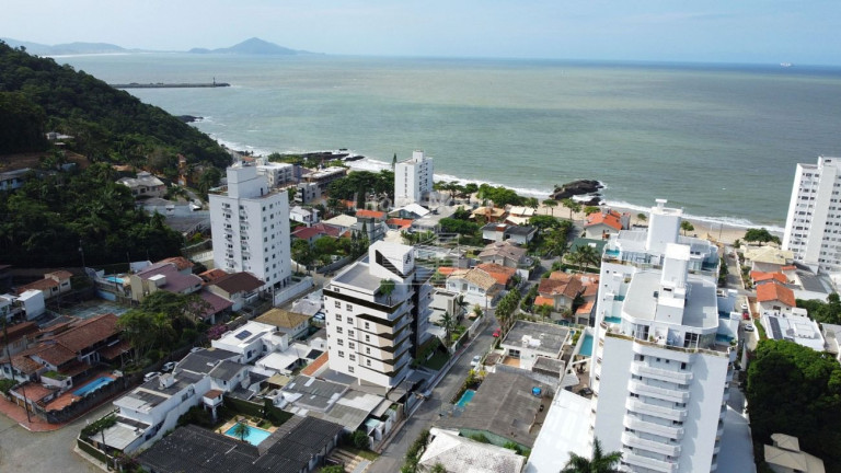 Imagem Apartamento com 3 Quartos à Venda, 137 m² em Cabeçudas - Itajaí Imagem Apartamento com 3 Quartos à Venda, 137 m² em Cabeçudas - Itajaí