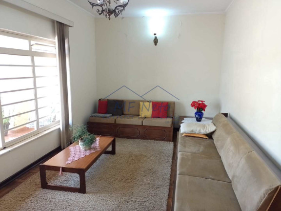 Imagem Casa com 3 Quartos à Venda, 360 m² em Centro - Pirassununga Imagem Casa com 3 Quartos à Venda, 360 m² em Centro - Pirassununga