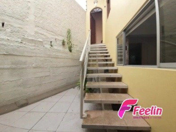 Imagem Casa com 4 Quartos à Venda, 115 m² em Centro - Florianópolis Imagem Casa com 4 Quartos à Venda, 115 m² em Centro - Florianópolis