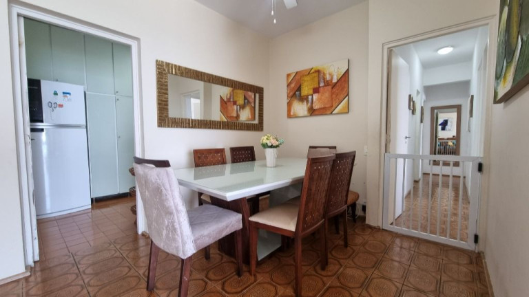 Imagem Apartamento com 3 Quartos à Venda, 140 m² em Pitangueiras - Guarujá