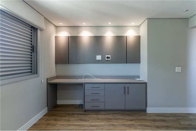 Imagem Apartamento com 2 Quartos à Venda, 180 m² em Moema - São Paulo