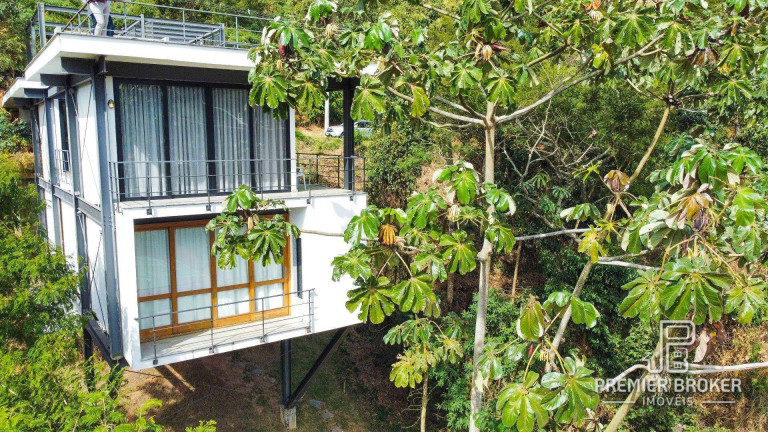 Imagem Casa com 3 Quartos à Venda, 210 m² em Vargem Grande - Teresópolis Imagem Casa com 3 Quartos à Venda, 210 m² em Vargem Grande - Teresópolis