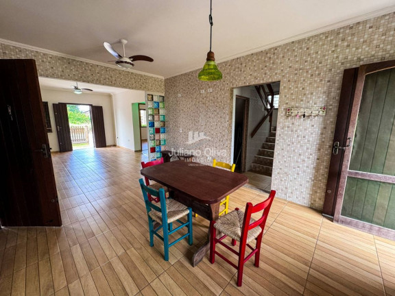 Imagem Casa com 3 Quartos à Venda, 182 m² em Itapema Do Norte - Itapoá Imagem Casa com 3 Quartos à Venda, 182 m² em Itapema Do Norte - Itapoá