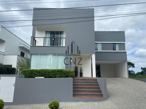 Casa com 3 Quartos à Venda, 240 m² em Primeiro De Maio - Brusque