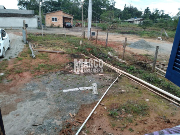 Imagem Casa com 2 Quartos à Venda, 50 m² em Salinas - Balneário Barra Do Sul Imagem Casa com 2 Quartos à Venda, 50 m² em Salinas - Balneário Barra Do Sul