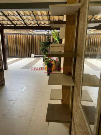 Imagem Casa com 5 Quartos à Venda, 299 m² em Portinho - Cabo Frio Imagem Casa com 5 Quartos à Venda, 299 m² em Portinho - Cabo Frio