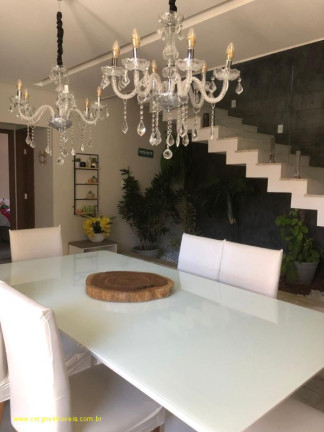 Imagem Casa com 4 Quartos à Venda, 300 m² em Recreio Ipitanga - Lauro De Freitas Imagem Casa com 4 Quartos à Venda, 300 m² em Recreio Ipitanga - Lauro De Freitas