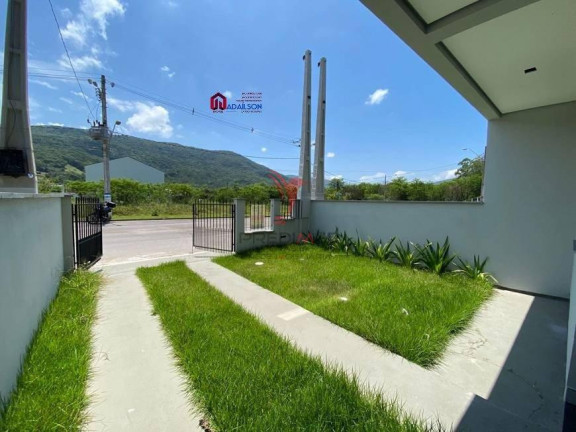 Imagem Casa com 3 Quartos à Venda, 9.043 m² em Forquilhas - São José Imagem Casa com 3 Quartos à Venda, 9.043 m² em Forquilhas - São José
