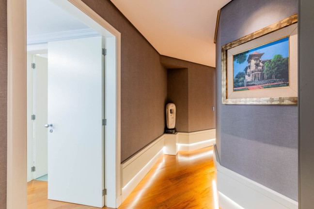 Imagem Apartamento com 4 Quartos à Venda, 405 m² em Moinhos De Vento - Porto Alegre