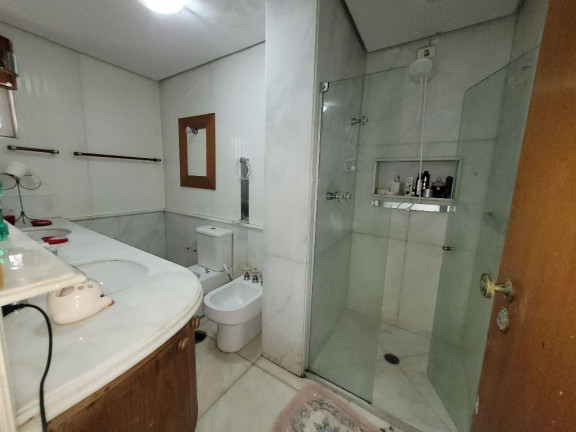 Imagem Apartamento com 4 Quartos à Venda, 234 m² em Pitangueiras - Guarujá
