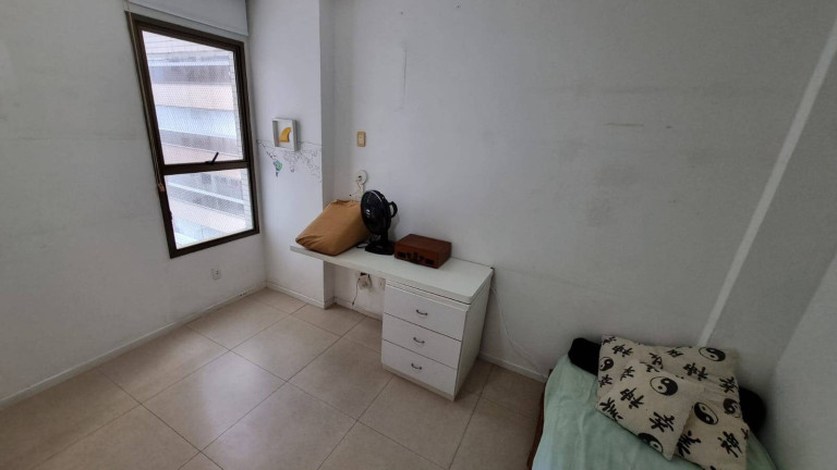 Imagem Apartamento com 3 Quartos à Venda, 130 m² em Praia Da Costa - Vila Velha Imagem Apartamento com 3 Quartos à Venda, 130 m² em Praia Da Costa - Vila Velha