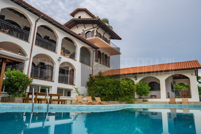 Casa com 9 Quartos à Venda, 1.350 m² em Tenorio - Ubatuba