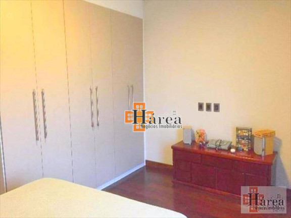 Imagem Sobrado com 3 Quartos à Venda, 305 m² em Chácara Ondina - Sorocaba