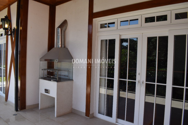 Imagem Imóvel com 4 Quartos à Venda, 492 m² em Região De Capivari - Campos Do Jordão Imagem Imóvel com 4 Quartos à Venda, 492 m² em Região De Capivari - Campos Do Jordão