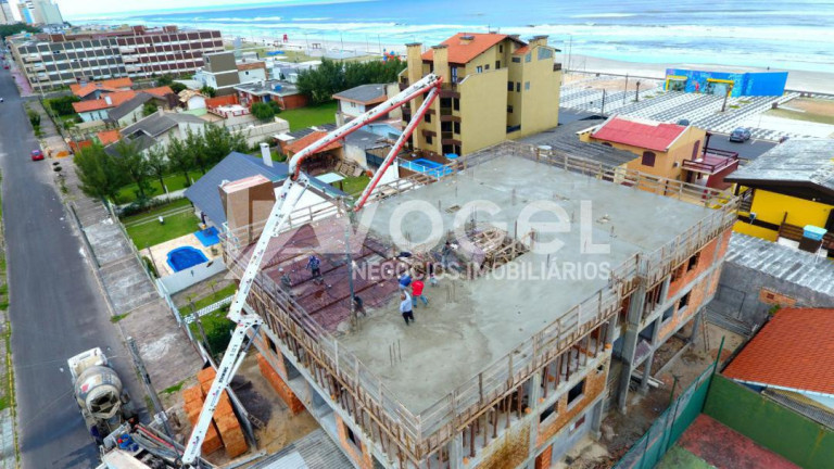 Imagem Apartamento com 2 Quartos à Venda,  em Centro - Tramandai