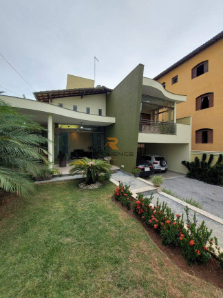 Casa com 4 Quartos à Venda, 375 m² em Názia I - Vespasiano