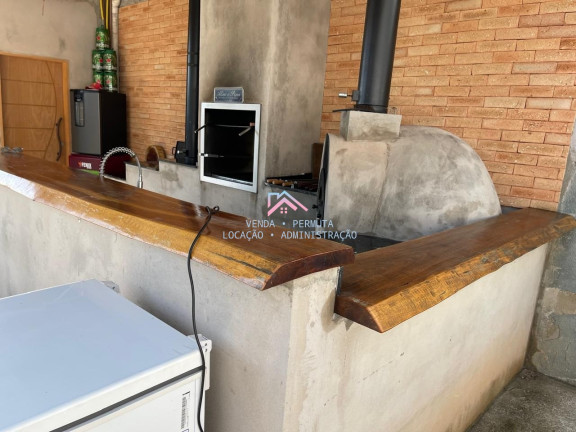 Imagem Casa com 3 Quartos à Venda, 224 m² em Chácaras Aracary - Várzea Paulista