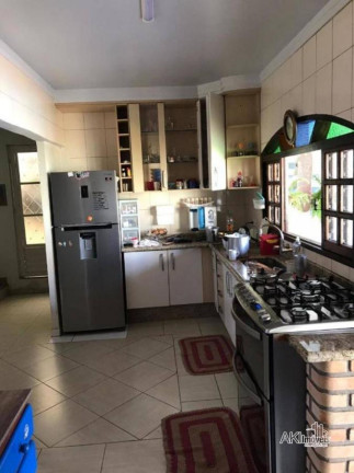 Imagem Casa com 5 Quartos à Venda, 301 m² em Zona 03 - Maringá