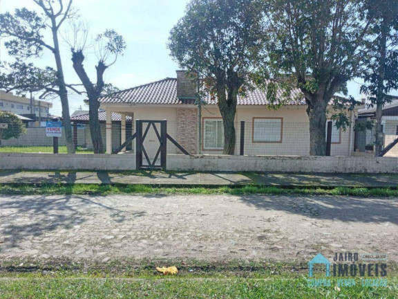 Imagem Casa com 4 Quartos à Venda, 160 m² em Centro - Tramandaí Imagem Casa com 4 Quartos à Venda, 160 m² em Centro - Tramandaí