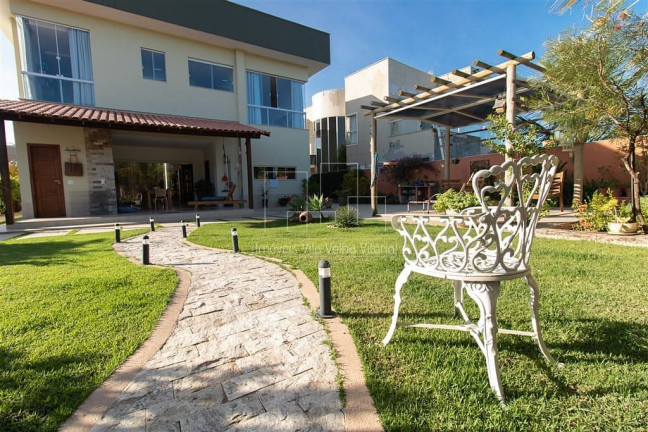 Imagem Casa com 4 Quartos à Venda, 380 m² em Interlagos - Vila Velha Imagem Casa com 4 Quartos à Venda, 380 m² em Interlagos - Vila Velha
