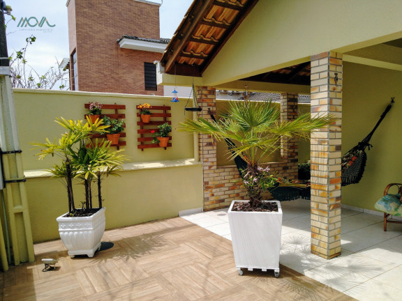 Imagem Casa com 5 Quartos à Venda, 196 m² em Uirapuru - Itapoá
