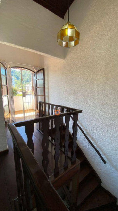 Imagem Sobrado com 4 Quartos à Venda, 200 m² em Canto Do Forte - Praia Grande Imagem Sobrado com 4 Quartos à Venda, 200 m² em Canto Do Forte - Praia Grande