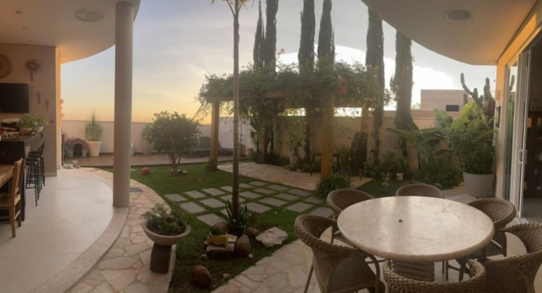 Imagem Sobrado com 3 Quartos à Venda, 243 m² em Roncáglia - Valinhos