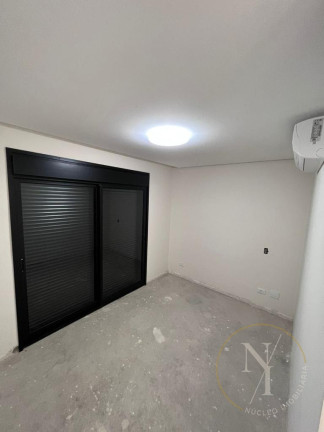 Imagem Sobrado com 3 Quartos à Venda, 358 m² em Vila Rosalia - Guarulhos Imagem Sobrado com 3 Quartos à Venda, 358 m² em Vila Rosalia - Guarulhos