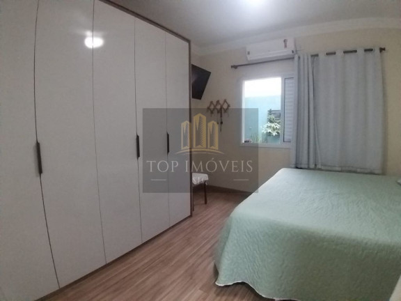 Imagem Casa com 3 Quartos à Venda, 250 m² em Vila Branca - Jacareí Imagem Casa com 3 Quartos à Venda, 250 m² em Vila Branca - Jacareí