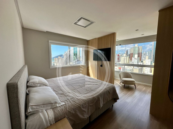 Imagem Apartamento com 4 Quartos à Venda, 240 m² em Centro - Balneário Camboriú Imagem Apartamento com 4 Quartos à Venda, 240 m² em Centro - Balneário Camboriú