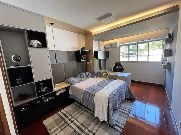 Imagem Apartamento com 4 Quartos à Venda, 280 m² em Ingá - Niterói