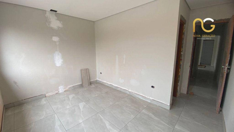 Imagem Casa com 3 Quartos à Venda, 91 m² em Vila Guilhermina - Praia Grande Imagem Casa com 3 Quartos à Venda, 91 m² em Vila Guilhermina - Praia Grande