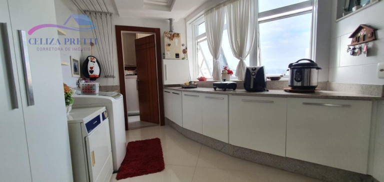 Imagem Apartamento com 4 Quartos à Venda, 211 m² em Centro - Guarapari