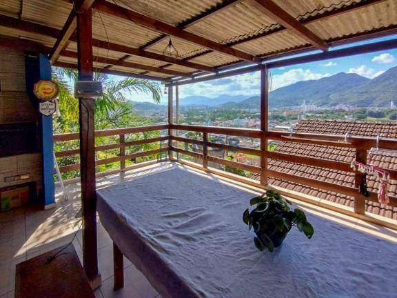 Imagem Casa com 3 Quartos à Venda, 70 m² em Ilha Da Figueira - Jaraguá Do Sul